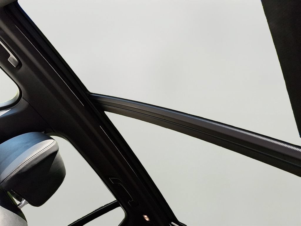 Used 2022 BMW X5 M50i AWD/4WD image 12