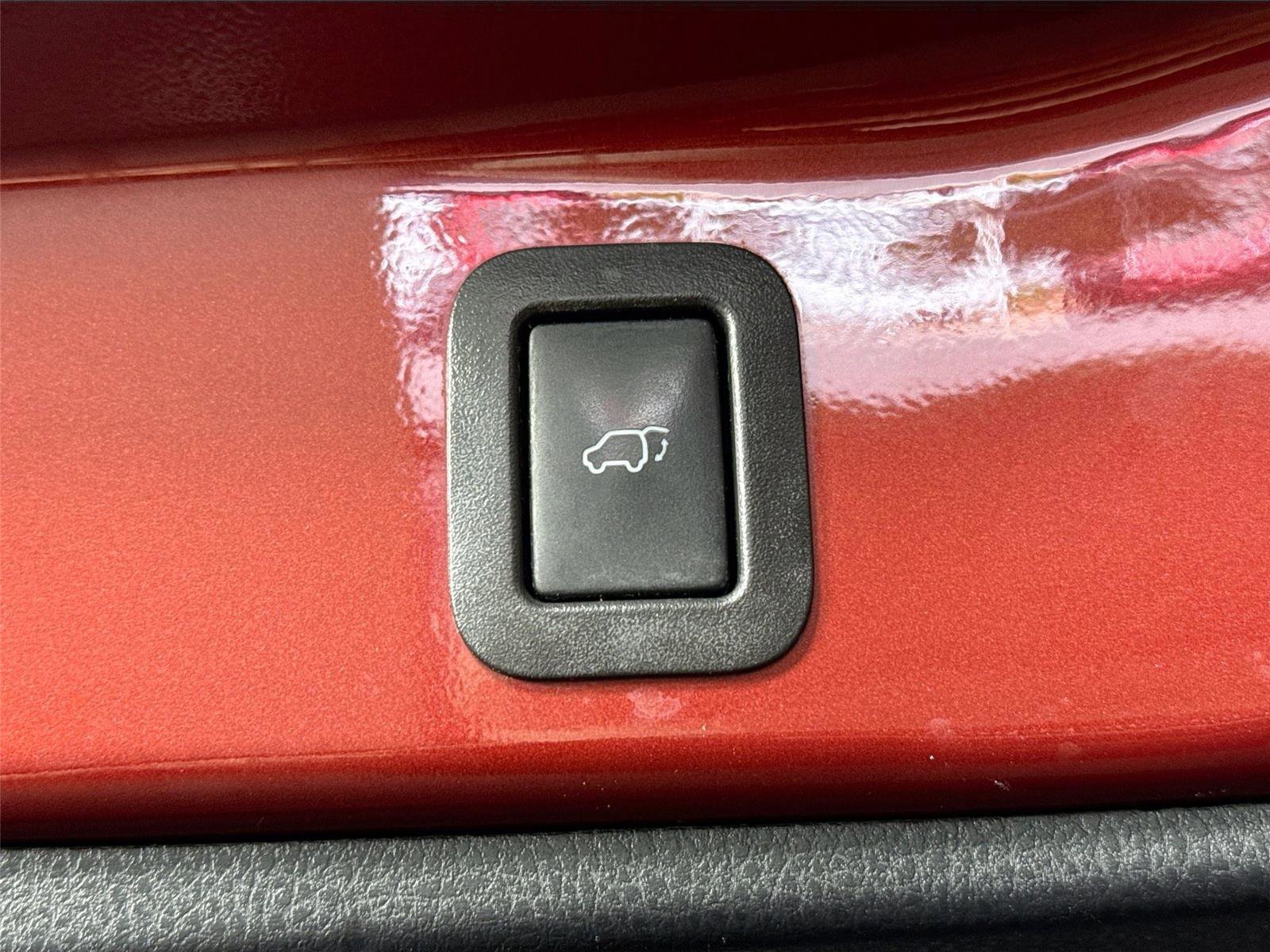 Used 2019 Toyota Highlander SE AWD/4WD image 48