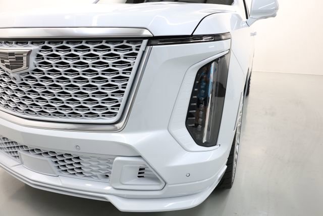 Used 2026 Cadillac Escalade V image 71