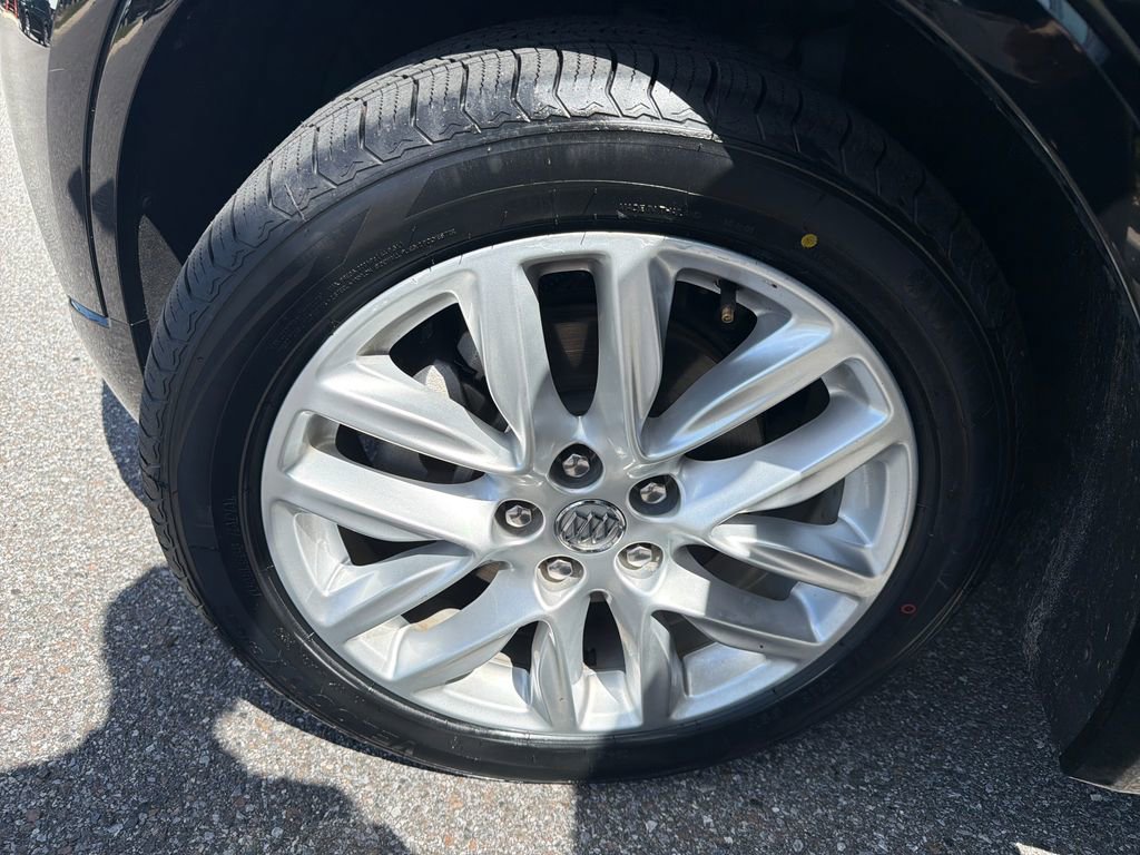 Used 2020 Buick Envision Premium image 40