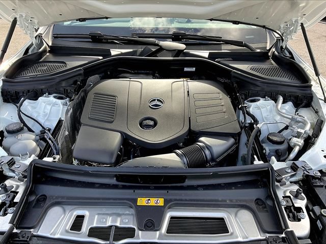 Used 2026 Mercedes-Benz GLC 300 4MATIC image 32