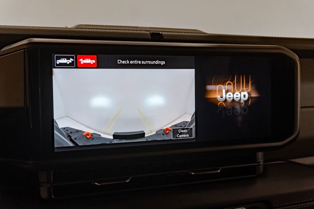 New 2026 Jeep Gladiator Mojave image 17