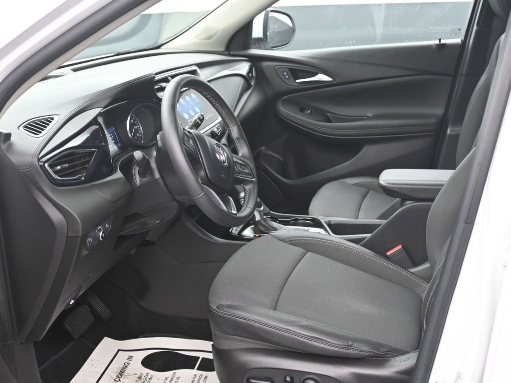 Used 2023 Buick Encore GX Preferred w/ Cold Weather Comfort Package AWD/4WD image 10