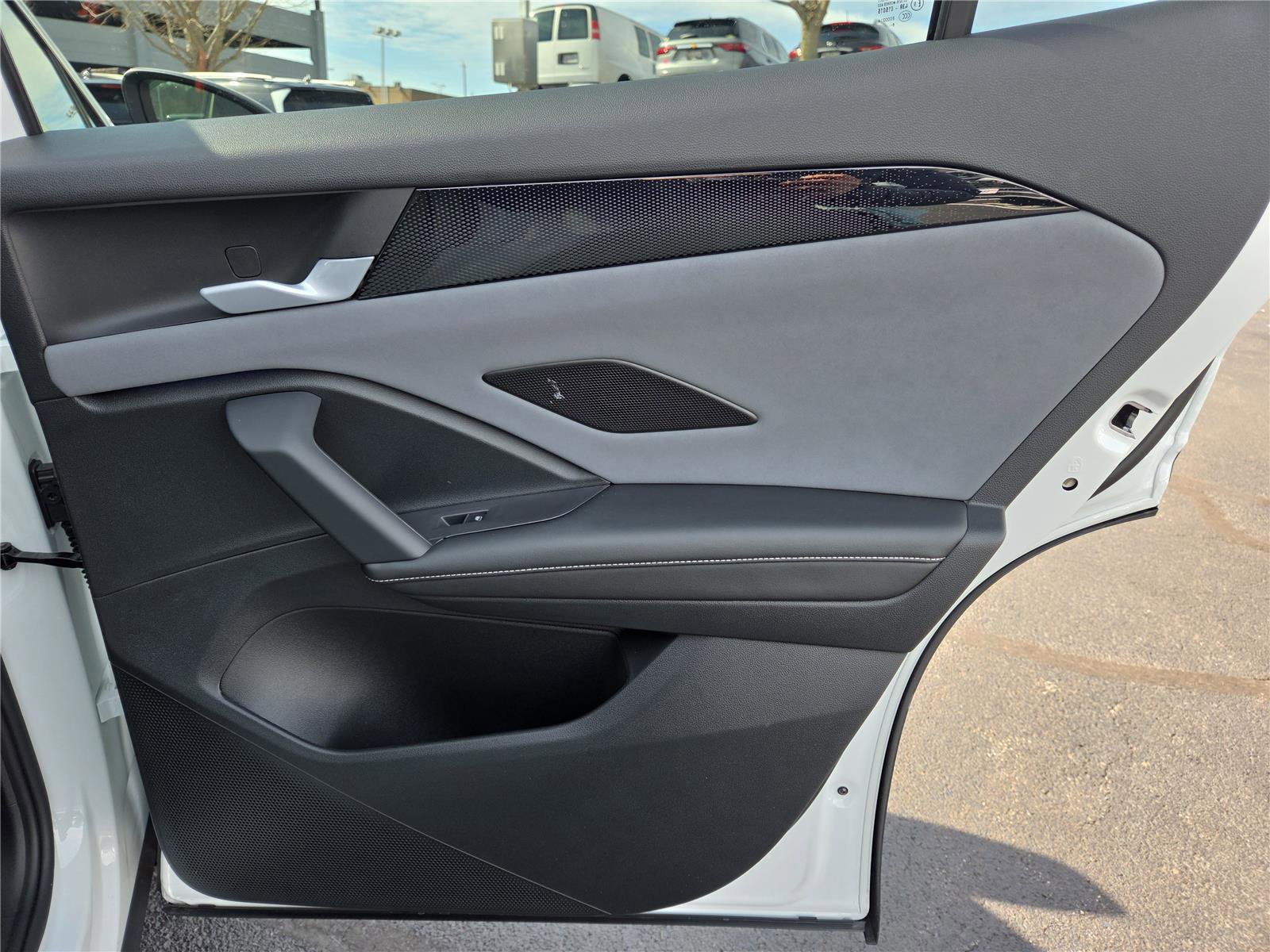 New 2026 Volkswagen Tiguan SE image 28