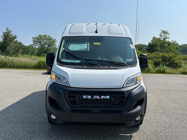 Used 2024 RAM ProMaster 1500 w/ Convenience Group FWD image 3