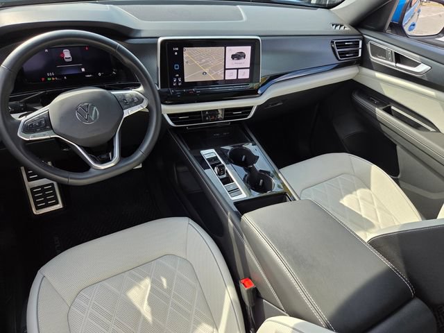 Used 2025 Volkswagen Atlas Cross Sport SEL Premium R-Line AWD/4WD image 8