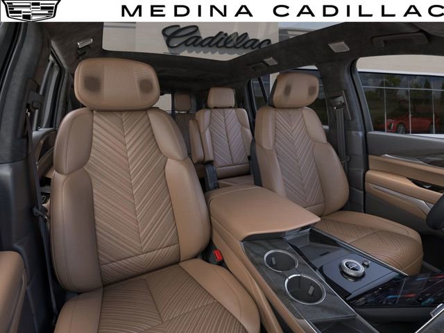 New 2025 Cadillac Escalade IQ Luxury 2 image 17