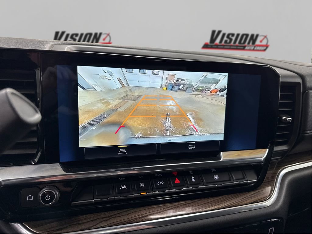 Used 2024 Chevrolet Silverado 1500 LT image 32