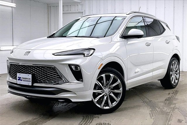 Certified 2025 Buick Encore GX Avenir w/ Avenir Technology Package image 2