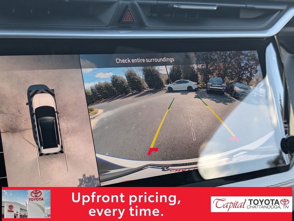 Used 2026 Jeep Cherokee Overland w/ Trailer Tow Group AWD/4WD image 22