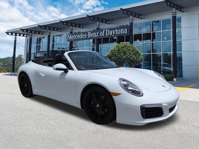 Used 2017 Porsche 911 Carrera RWD image 2
