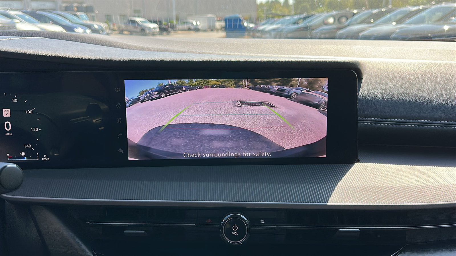 Certified 2025 Nissan Murano SV AWD/4WD image 18