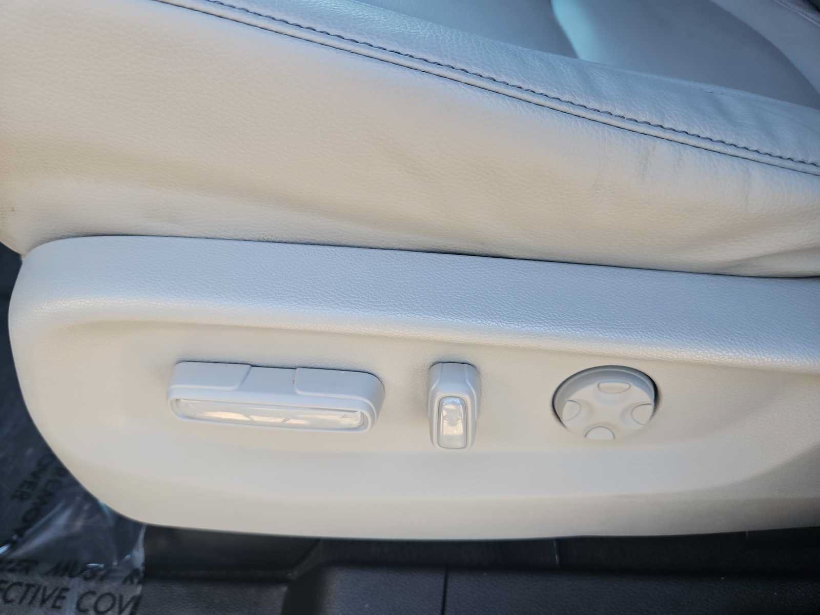 Used 2023 Honda Odyssey Touring image 14