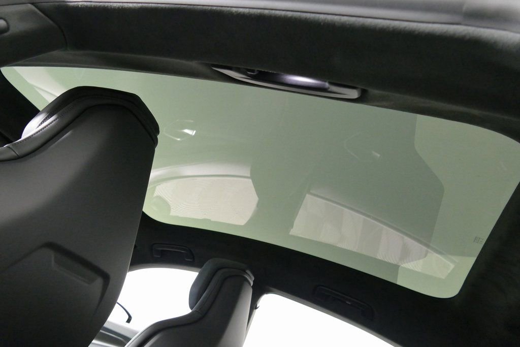 New 2026 Audi S e-tron GT Prestige image 24