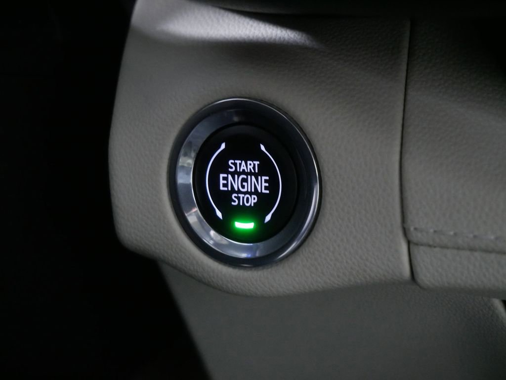 Used 2023 Buick Envision Avenir image 27