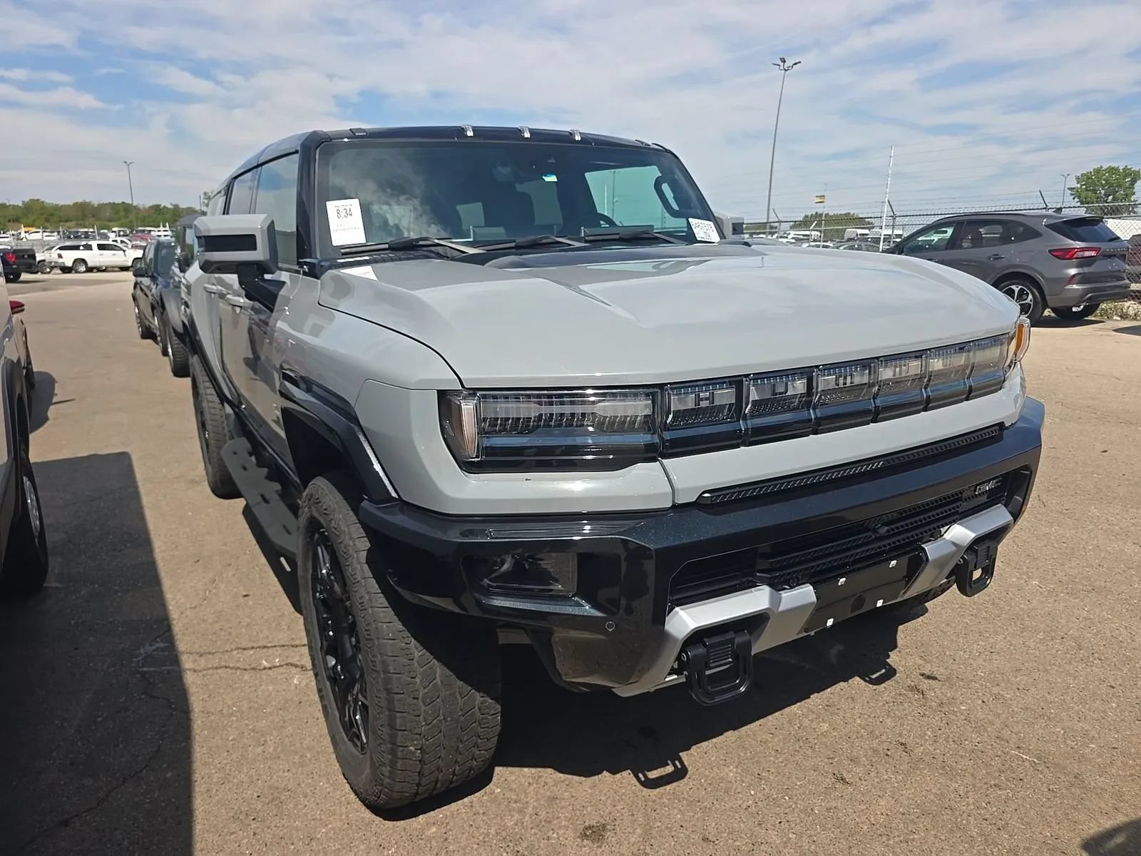 Used 2025 GMC Hummer EV 2X AWD/4WD image 10