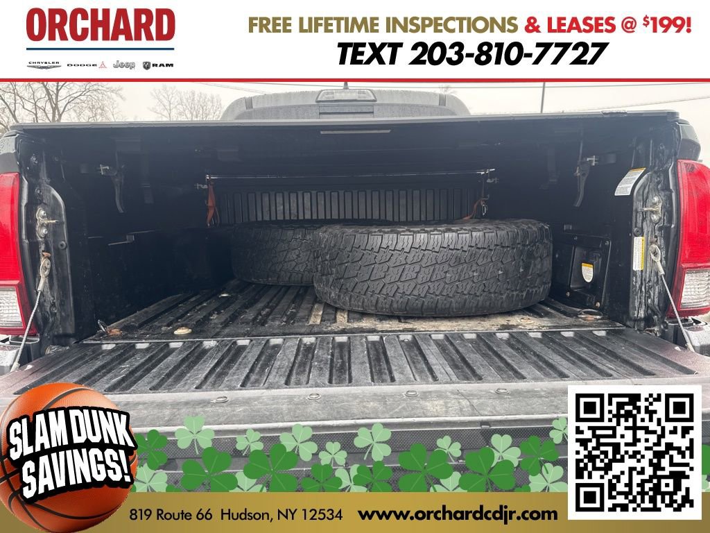 Used 2019 Toyota Tacoma TRD Off-Road image 12