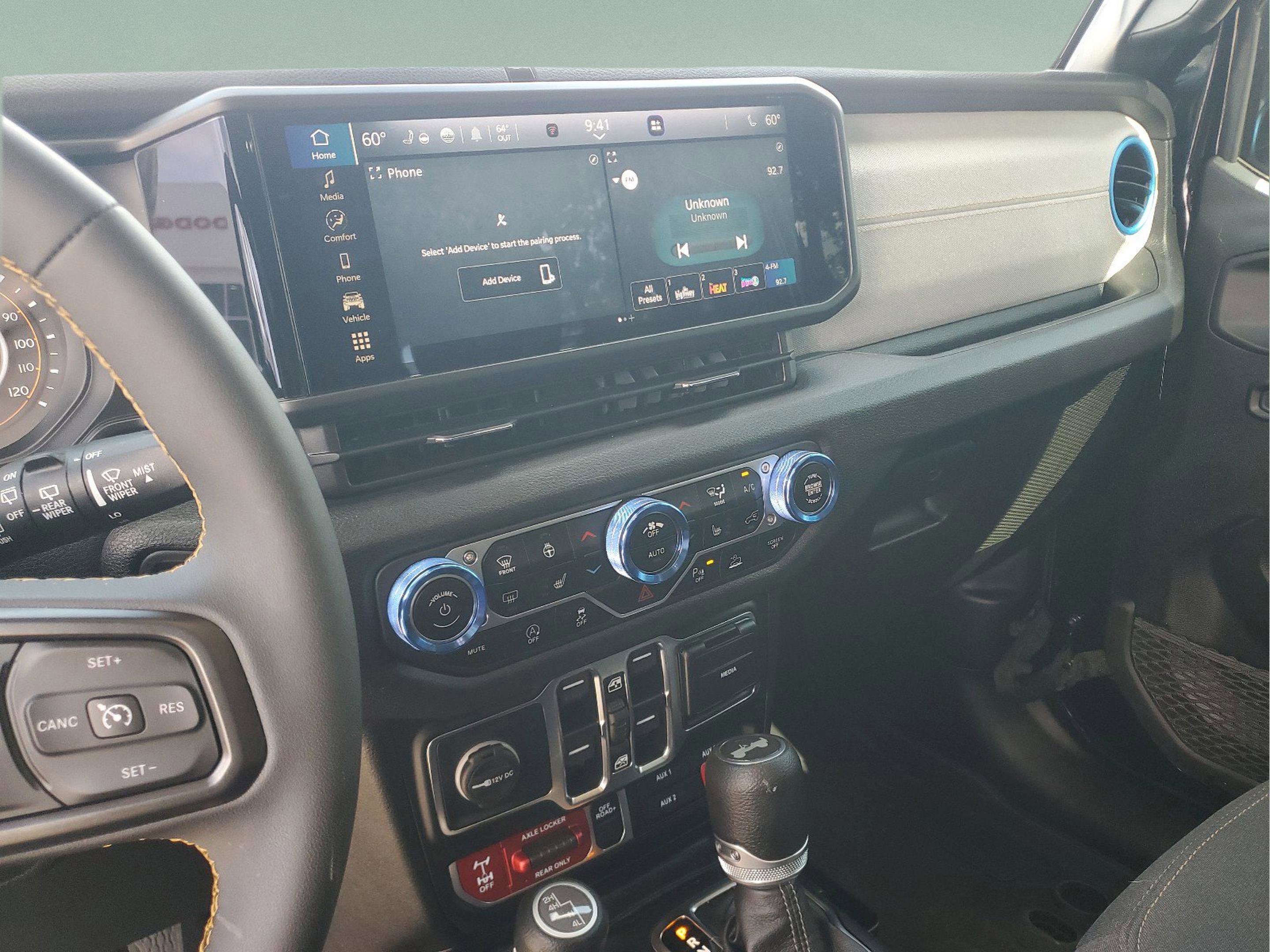 Used 2024 Jeep Wrangler Willys image 24