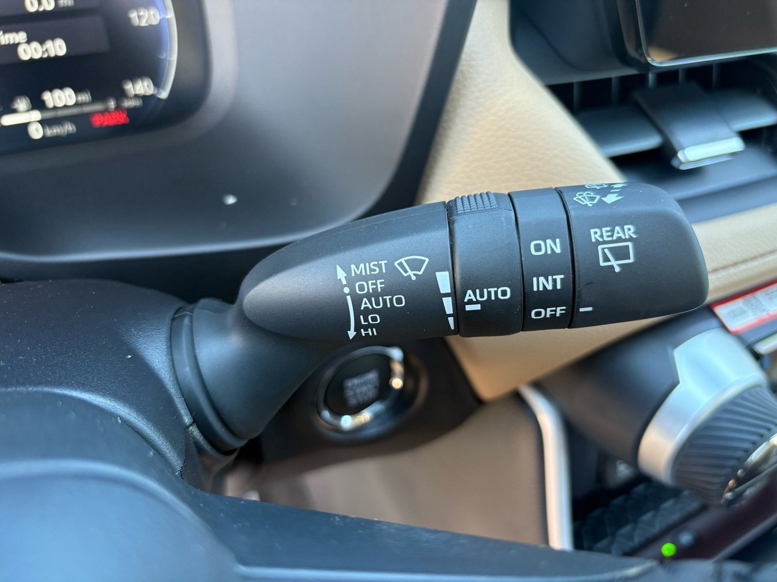 New 2025 Toyota RAV4 Limited w/ Advanced Technology Package image 20