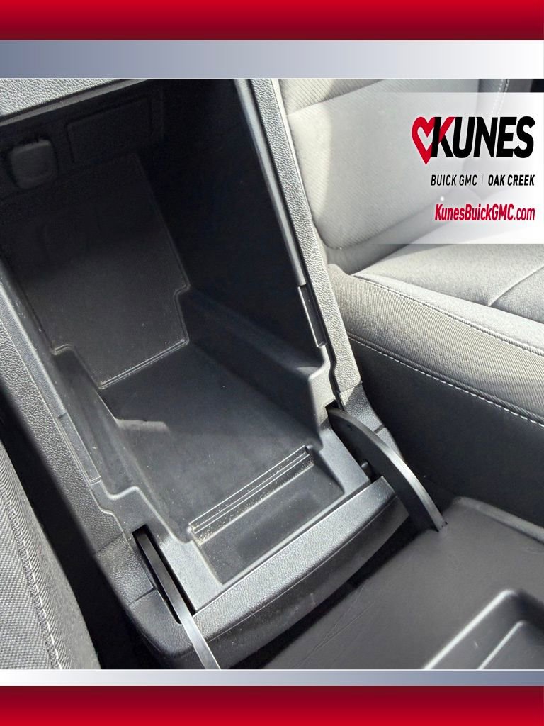 Used 2024 Chevrolet Blazer LT image 17