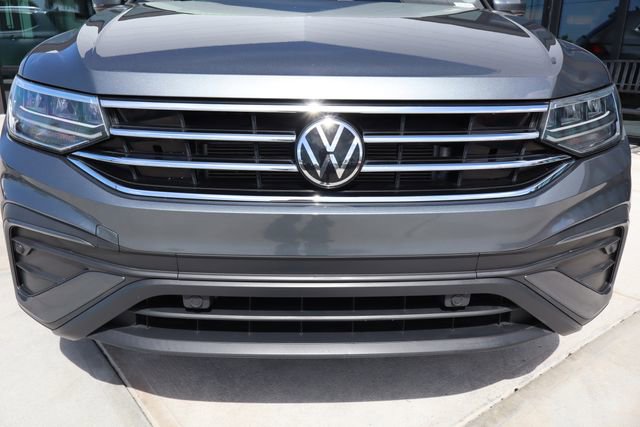 Used 2022 Volkswagen Tiguan SE image 17