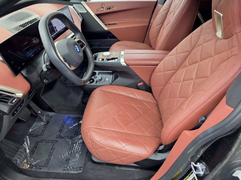 Certified 2024 BMW iX M60 AWD/4WD image 9