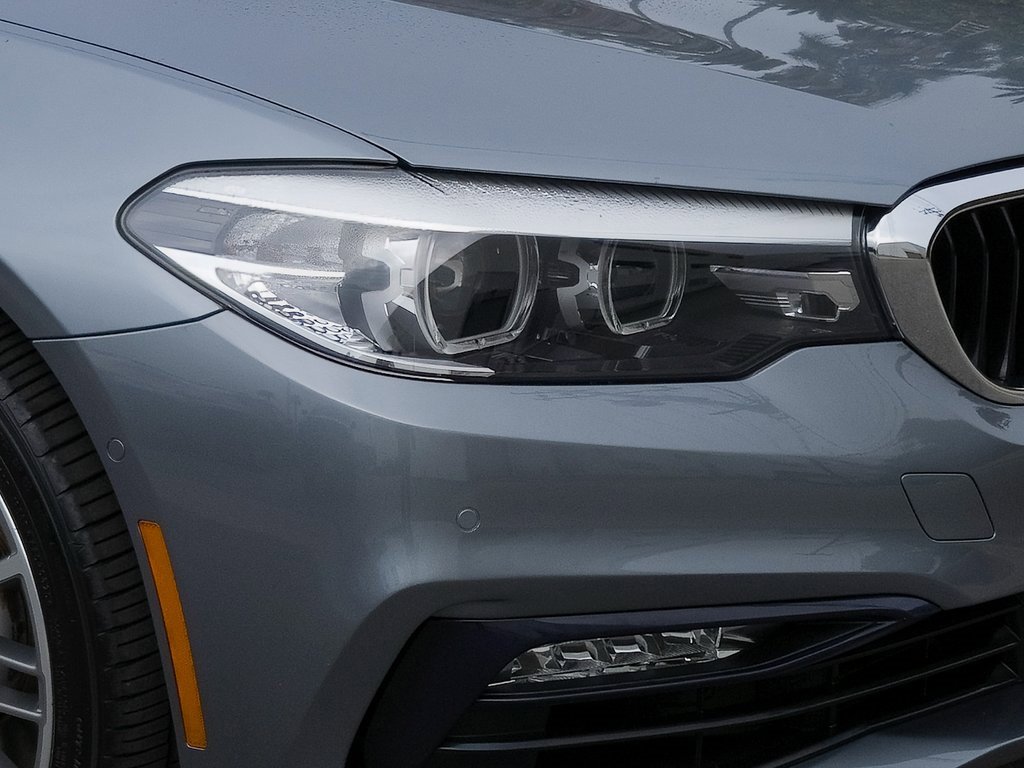 Used 2018 BMW 530e image 8