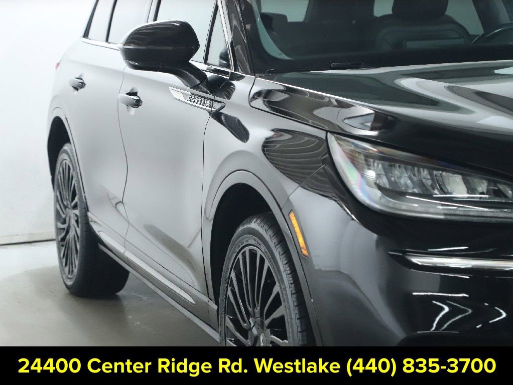 Used 2022 Lincoln Corsair Reserve image 9