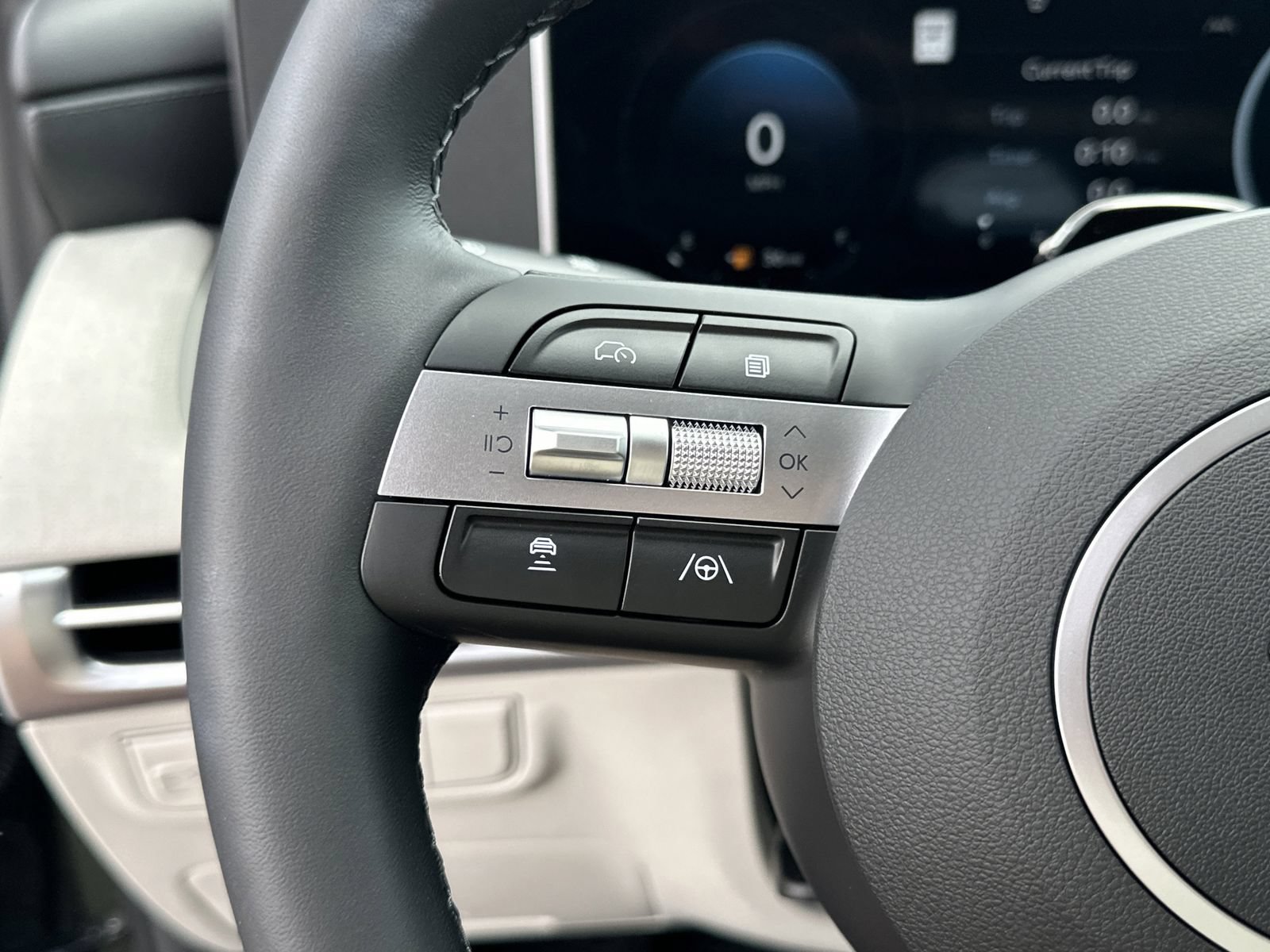 New 2025 Hyundai Tucson SEL FWD image 26