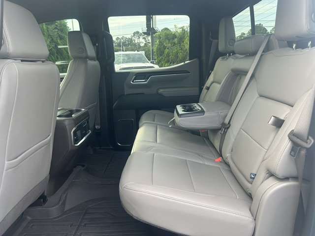 Used 2024 GMC Sierra 1500 SLT w/ SLT Premium Plus Package AWD/4WD image 21