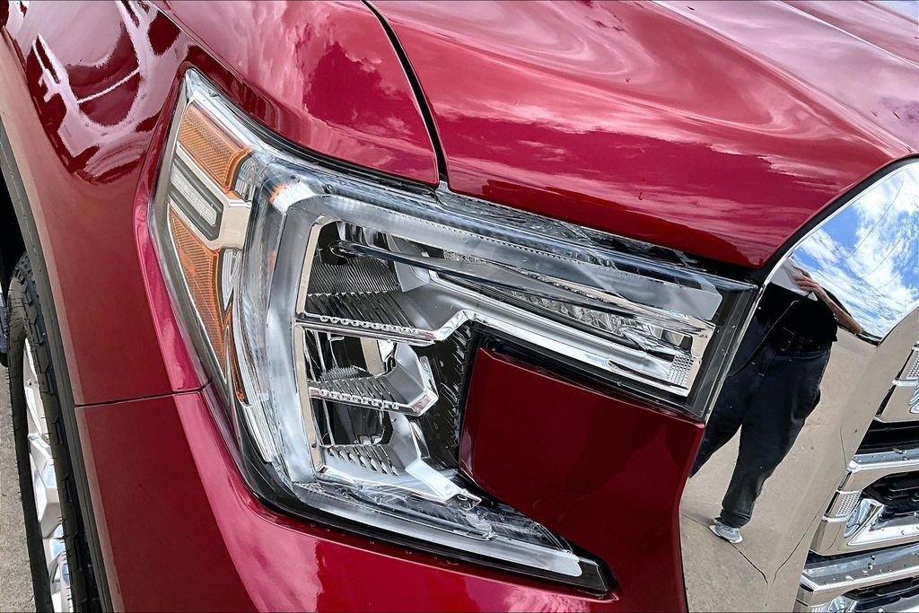 Used 2020 GMC Sierra 1500 SLT image 39