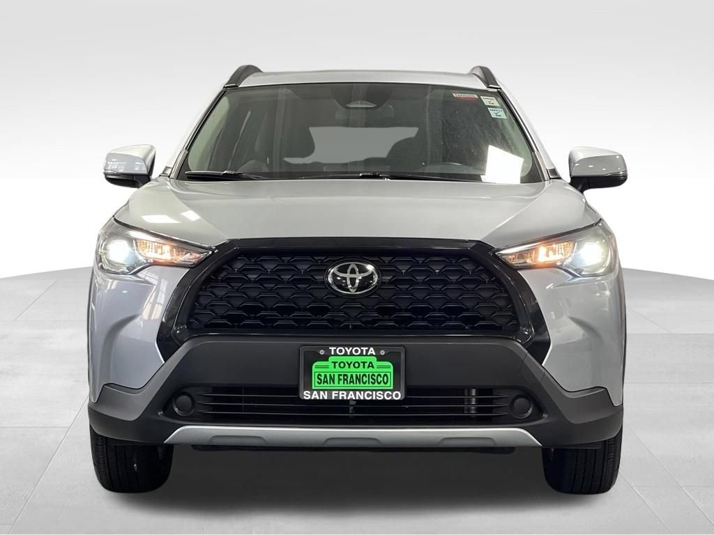 Certified 2023 Toyota Corolla Cross LE FWD image 8
