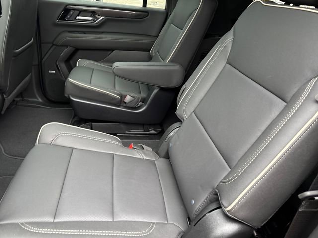 New 2026 GMC Yukon XL Elevation w/ Elevation Premium Package image 5