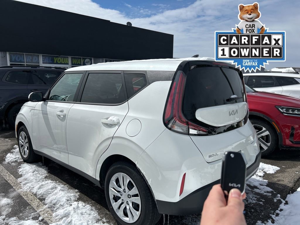 Used 2023 Kia Soul LX image 5