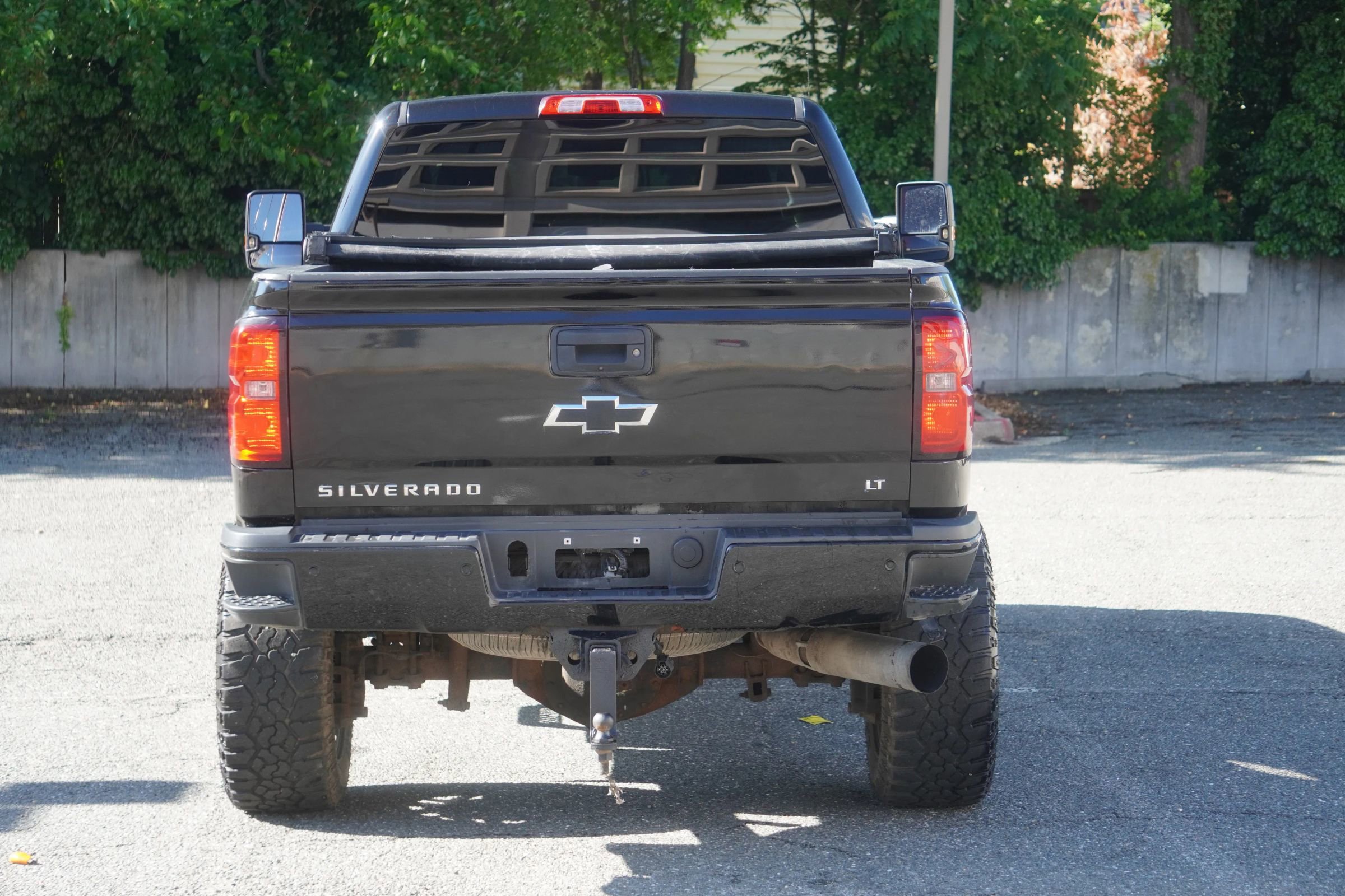 Used 2016 Chevrolet Silverado 2500 LT w/ Midnight Edition AWD/4WD image 16