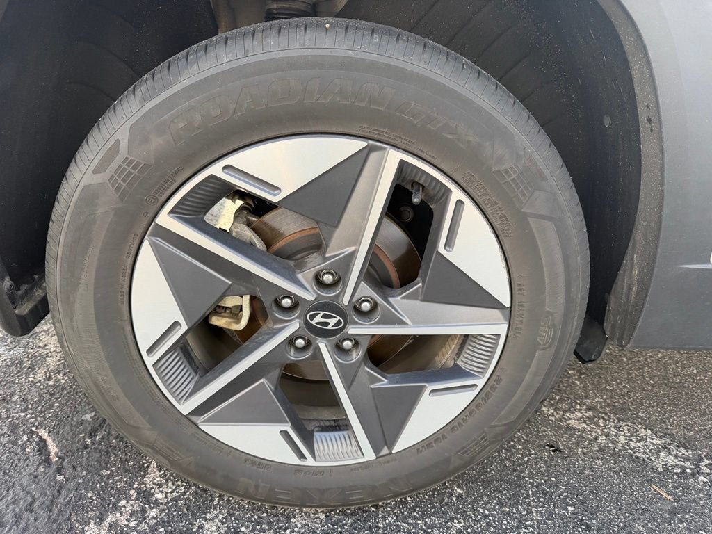 Used 2025 Hyundai Tucson SEL AWD/4WD image 4