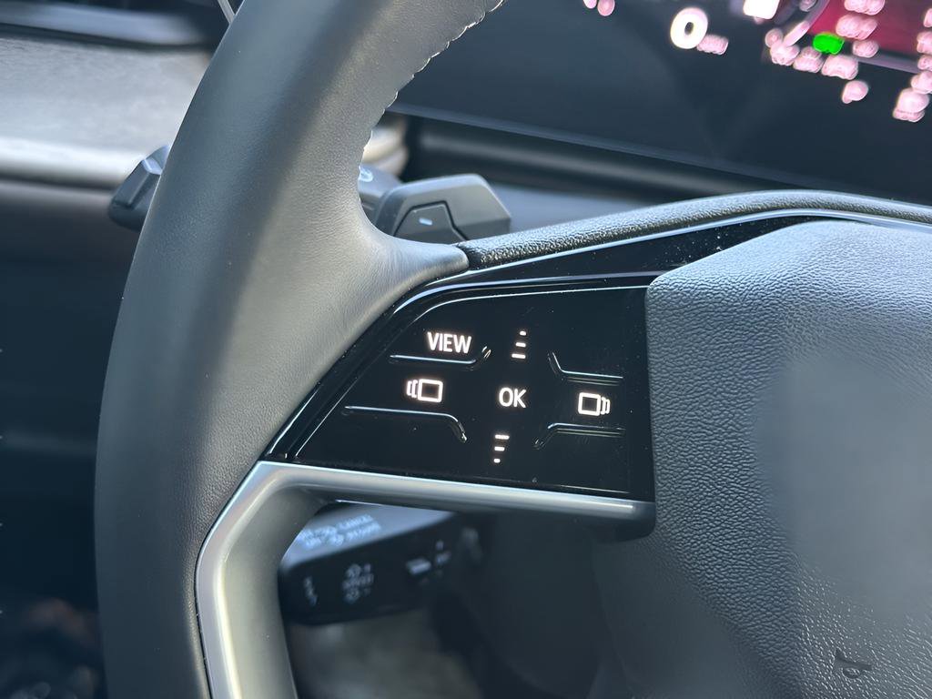 Used 2025 Audi Q5 Premium w/ Convenience Package image 48