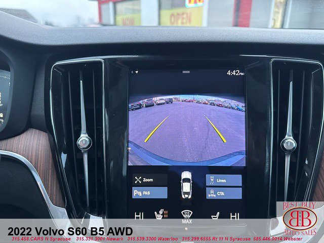 Used 2022 Volvo S60 B5 Momentum w/ Premium Package AWD/4WD image 13
