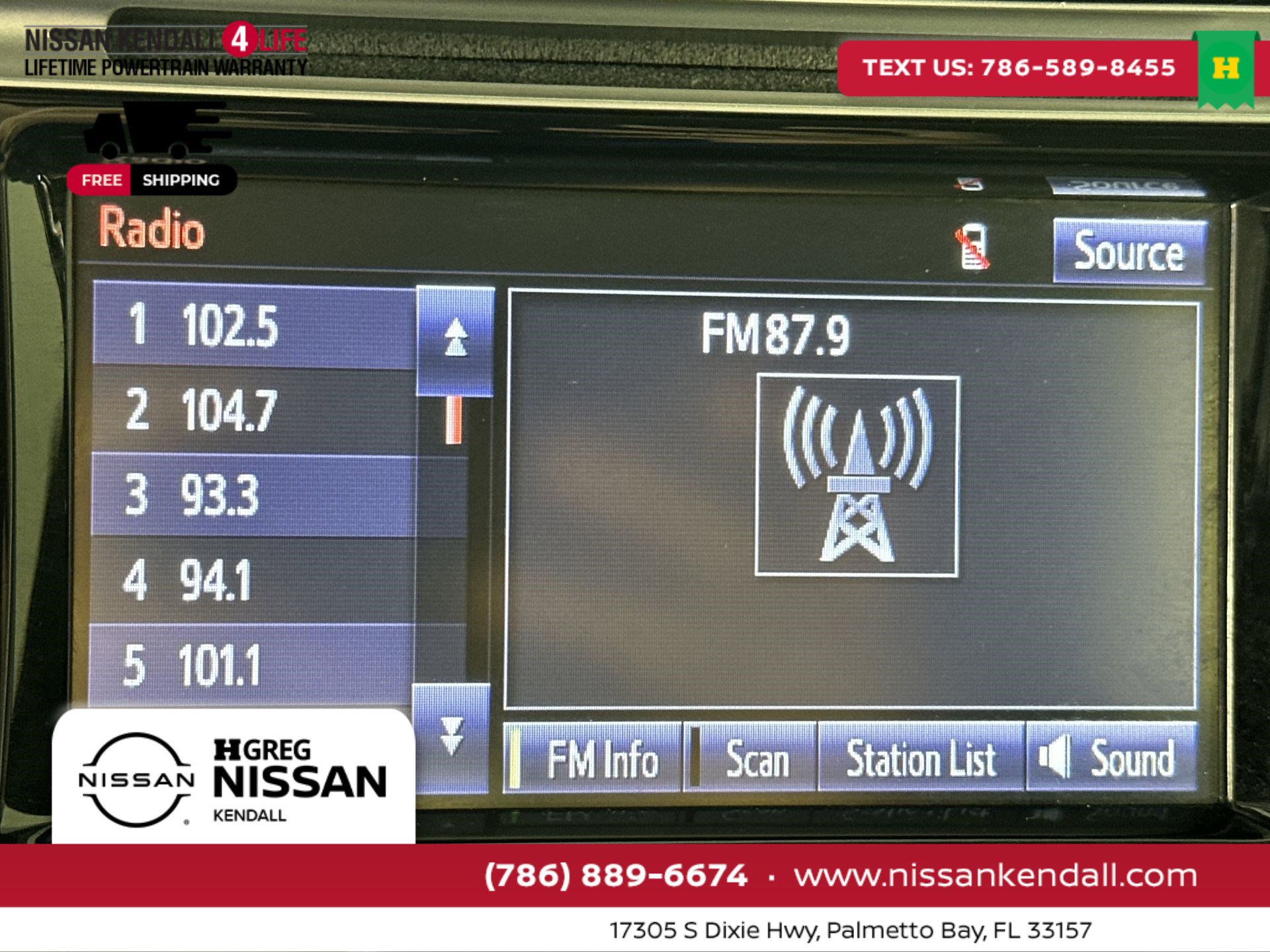 Used 2016 Toyota Prius C Two image 20