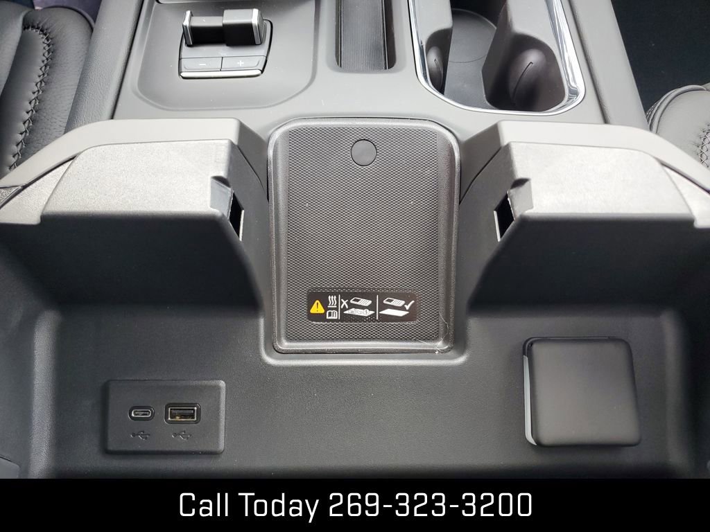 New 2026 GMC Sierra 1500 Denali w/ Denali Reserve Package image 36