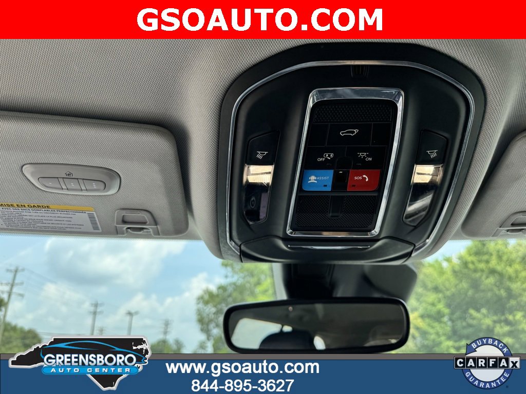 Used 2023 Jeep Grand Cherokee Limited image 32