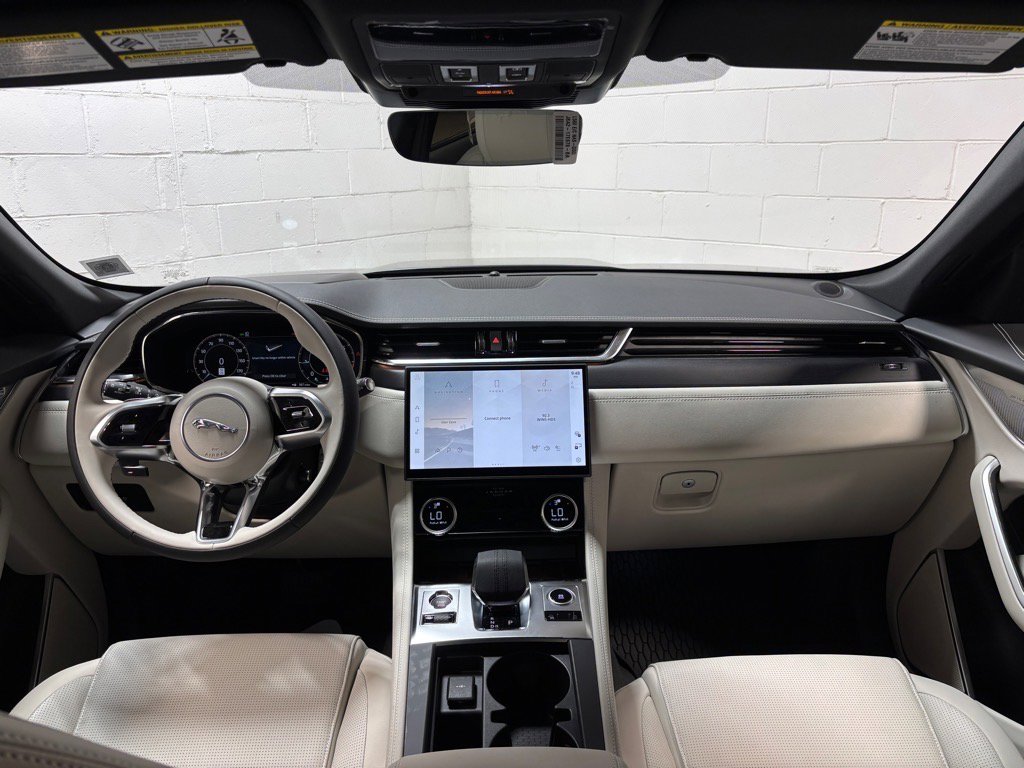 New 2026 Jaguar F-PACE R-Dynamic S image 35