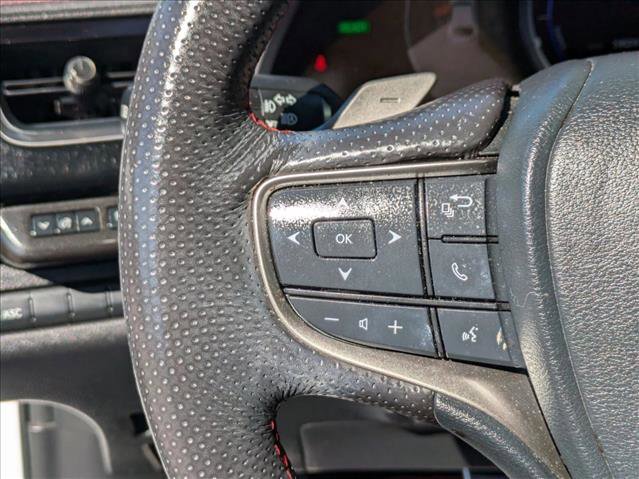 Used 2019 Lexus UX 250h F Sport w/ F Sport Premium Package image 11