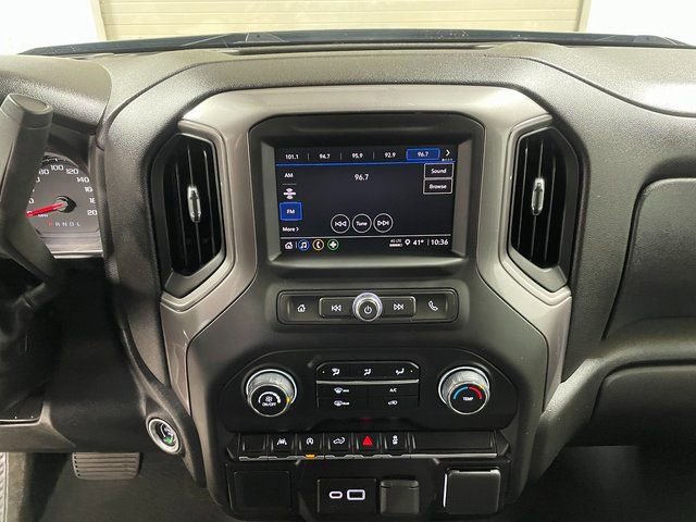 Used 2024 Chevrolet Silverado 1500 Custom image 15