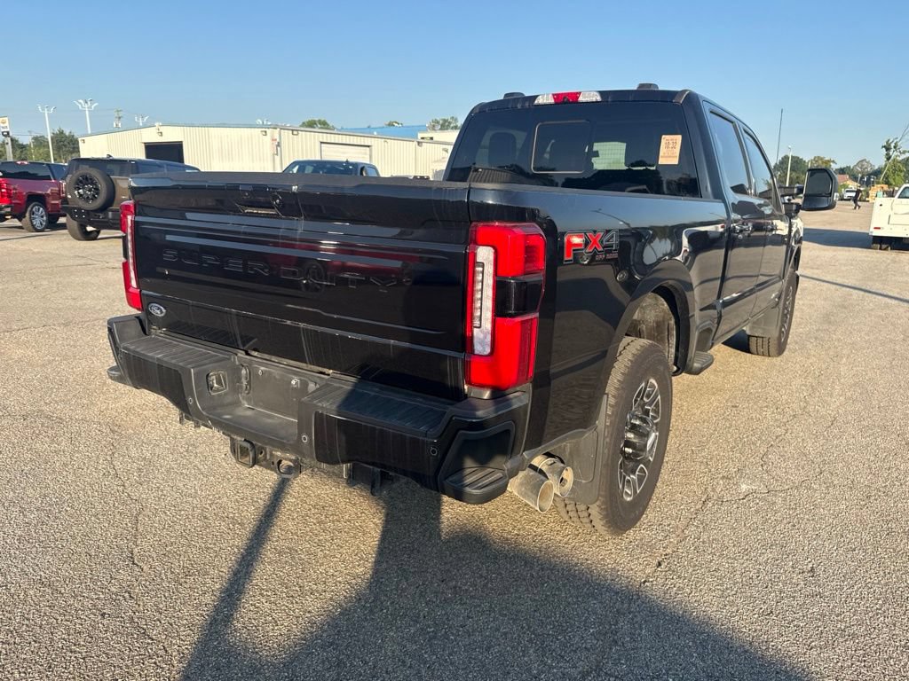 Used 2025 Ford F250 Platinum AWD/4WD image 5
