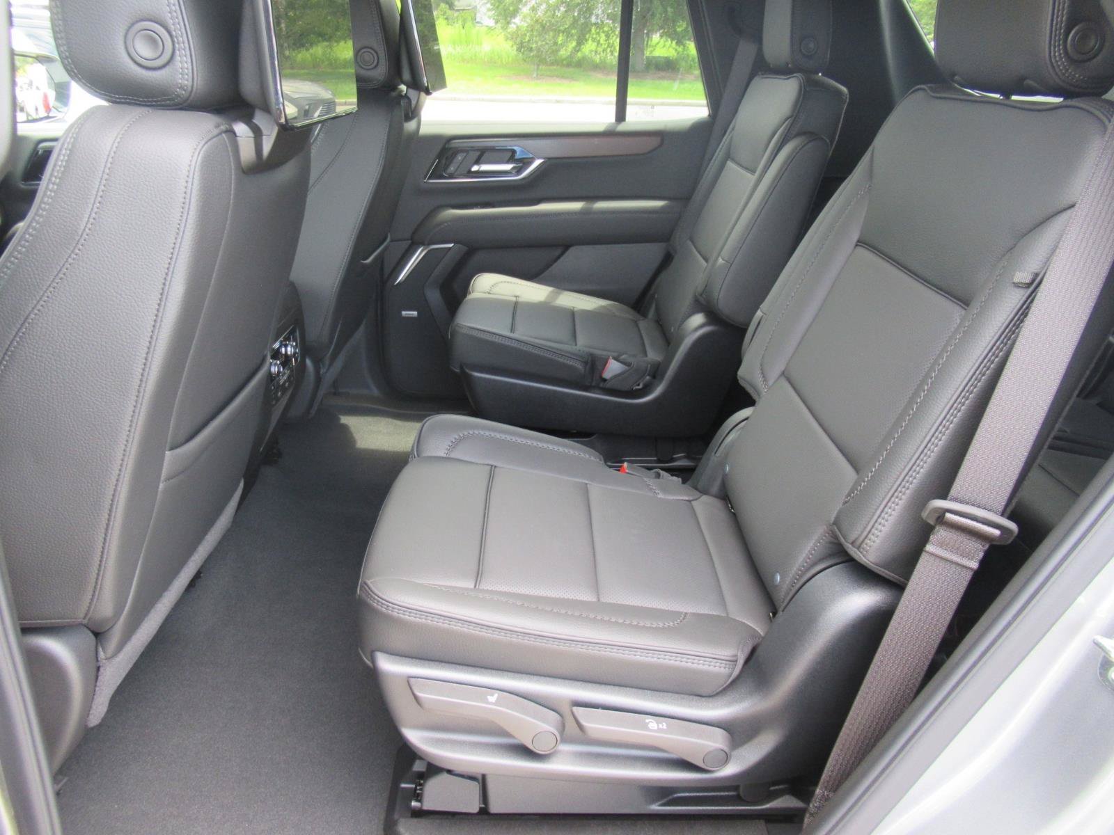 New 2026 GMC Yukon Denali w/ Advanced Technology Package RWD image 38