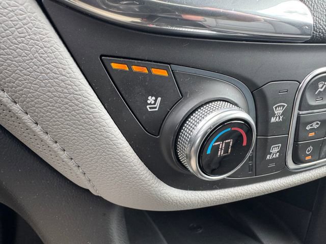 Used 2019 Chevrolet Equinox Premier image 19