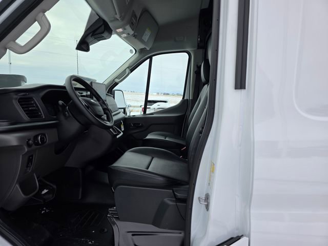 New 2026 Ford Transit 250 148 Medium Roof image 4