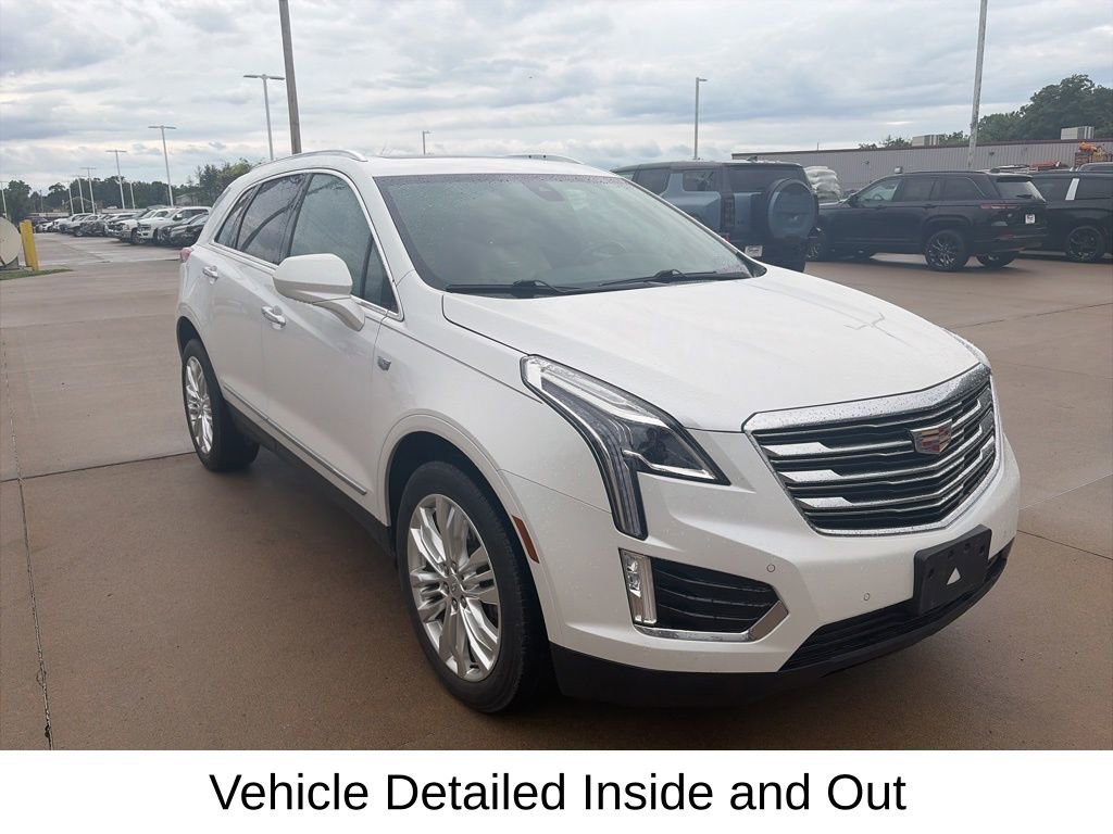 Used 2019 Cadillac XT5 Premium Luxury AWD/4WD image 6