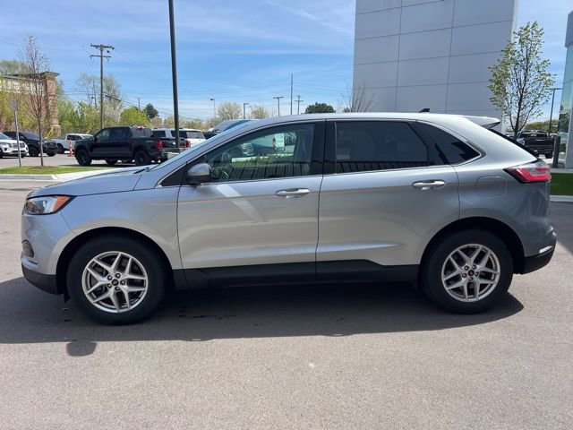 Used 2024 Ford Edge SEL w/ Convenience Package AWD/4WD image 8